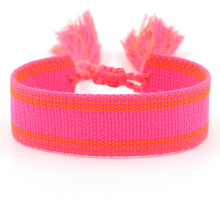 Cargar imagen en el visor de la galería, Retro Bracelet
