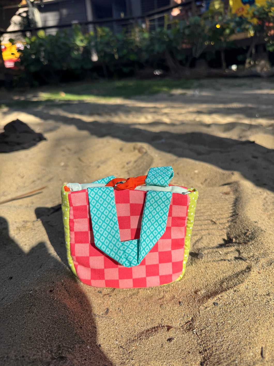 Olá mini bag charm