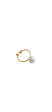 Cargar imagen en el visor de la galería, Perla Gold Ring

