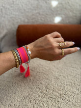 Cargar imagen en el visor de la galería, Retro Bracelet
