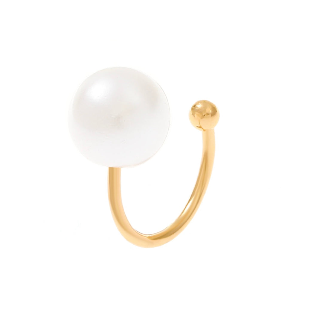 Single Pearl Earcuff
